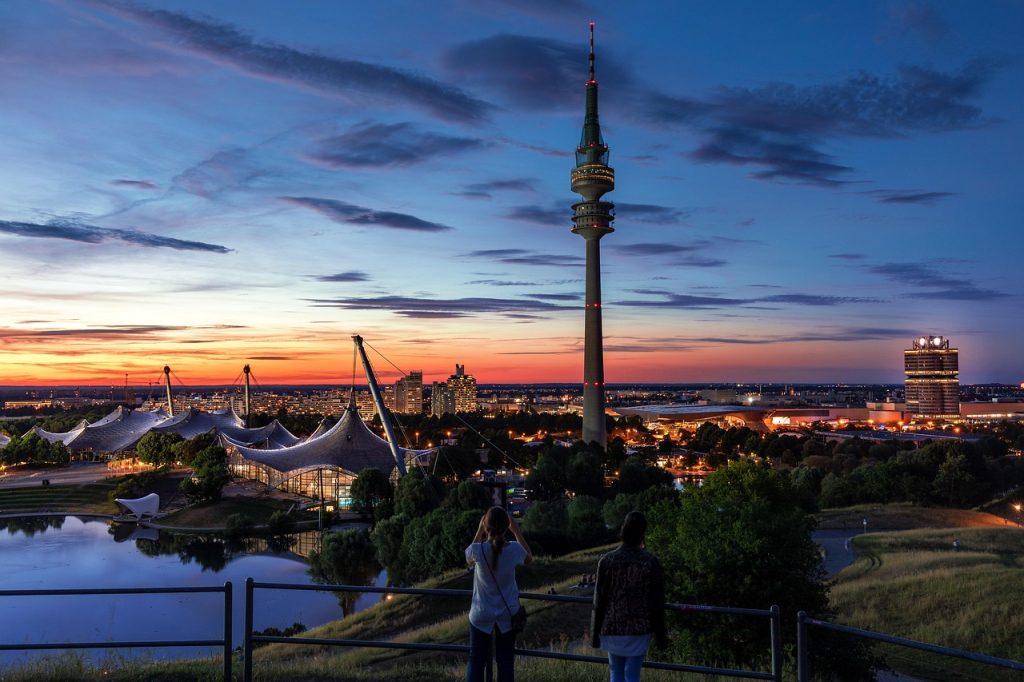 Baustellensicherung an Straßen nach MVAS 99 & RSA 21 (1-tägig) in München / mit Zertifikat
