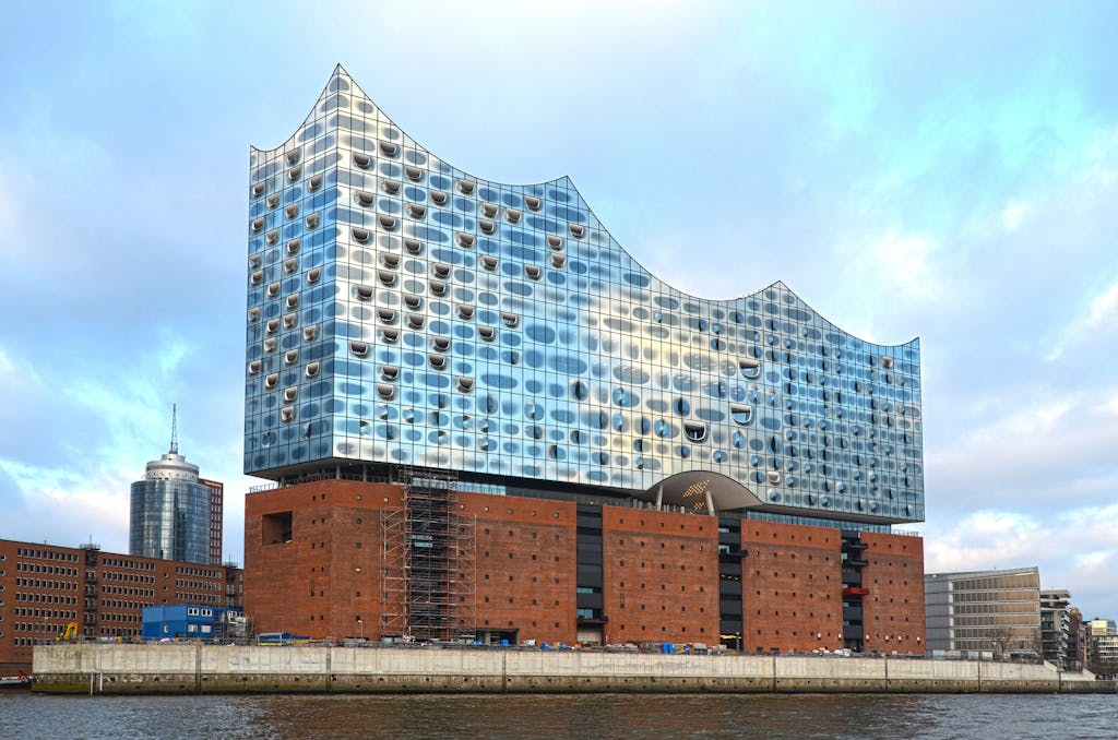 Baustellensicherung an Straßen nach MVAS 99 & RSA 21 (1-tägig) in Hamburg / mit Zertifikat